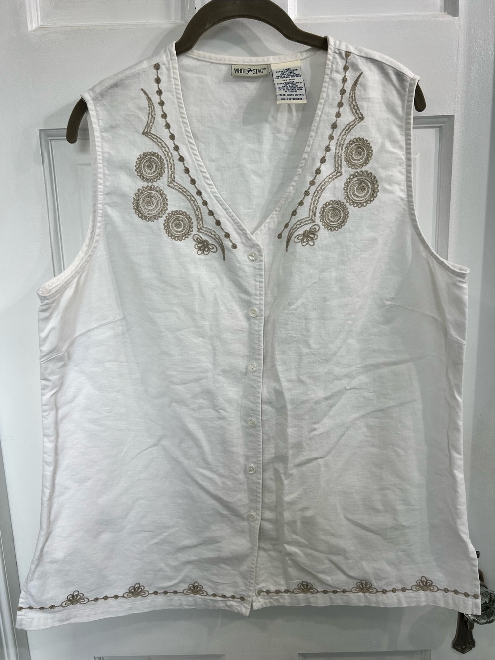 White Stag Vintage Sleeveless Top